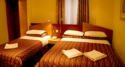Leisure Inn Hotel London - Triple Room