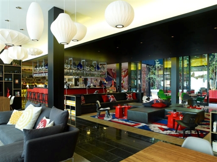 CitizenM London Bankside - Living room /lounge