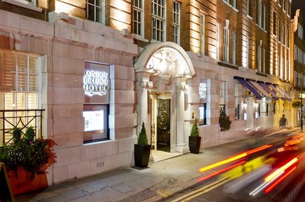 London Bridge Hotel - Front Entrance