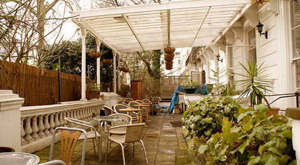 Pembridge Palace Hotel - Terrace