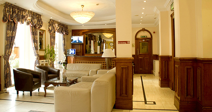 Pembridge Palace Hotel - Lobby