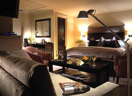 London Bridge Hotel - Deluxe Room