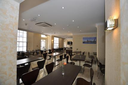 Queens Park Hotel London -