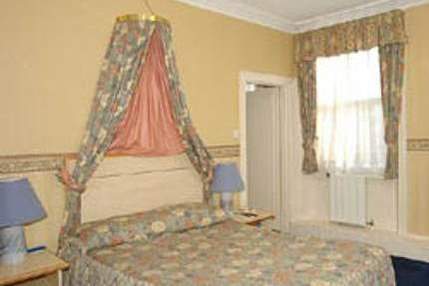 Barkston Gardens Hotel -