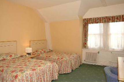 Barkston Gardens Hotel -