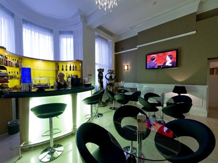 Paddington Court Rooms - Bar