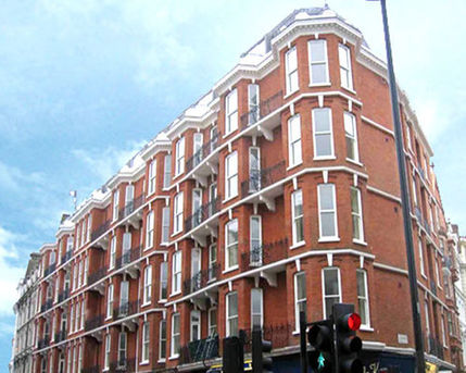 Harrington Court Apartments - Exterior