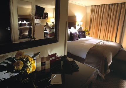 London Bridge Hotel - Deluxe Room