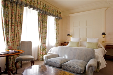 No.11 Cadogan Gardens -