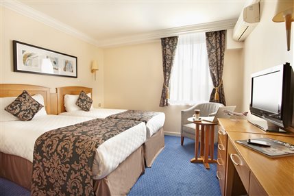 Thistle London Heathrow Hotel T5 -