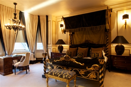 No.11 Cadogan Gardens -
