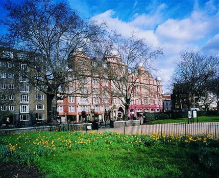 Hilton London Hyde Park Hotel - Exterior