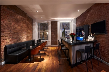 The Caesar Hotel London - XO Bar