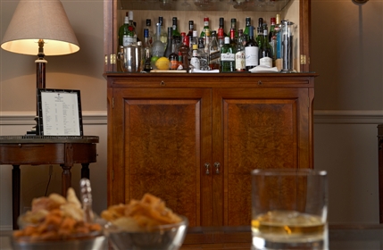 Draycott Hotel London - Honesty Bar