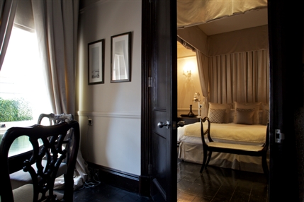 No.11 Cadogan Gardens -