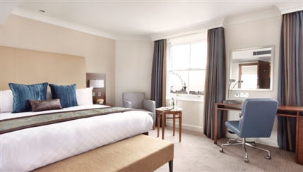 Every Hotel Piccadilly -