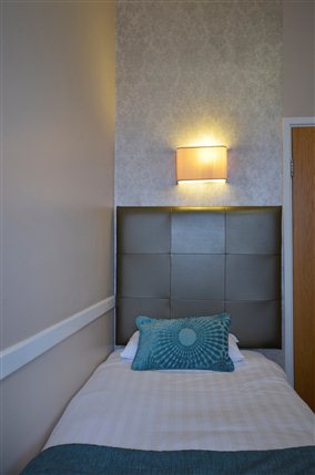 Princes Square Hotel London -