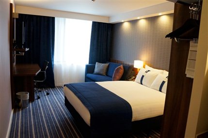 Holiday Inn Express London Earls Court - Refurbished Double Room
