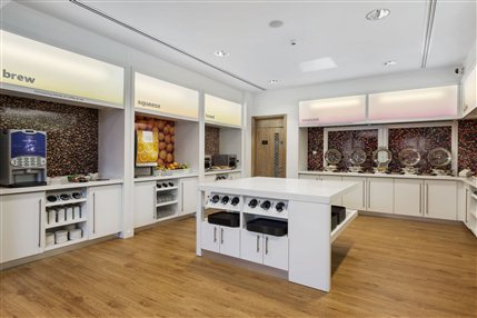 Hampton by Hilton London Luton Airport - Breakfast Buffet - Free Hot Breakfast (Artistic Impression)