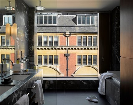 South Place Hotel - Studio Bathroom