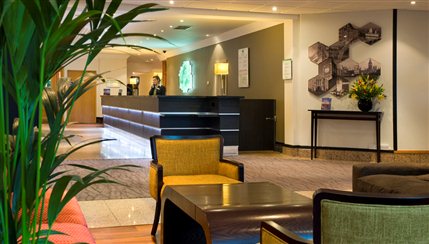 Holiday Inn London-Wembley - Lobby