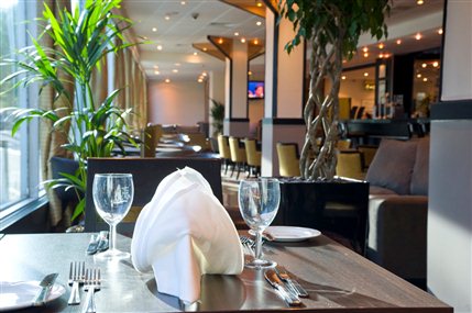 Holiday Inn London-Wembley - Lounge Dining