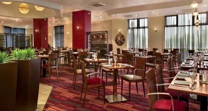 Hilton Dartford Bridge Hotel - Season's Restaurant