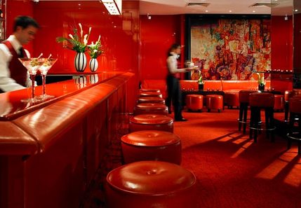 Grosvenor House, A JW Marriott Hotel - The Red Bar
