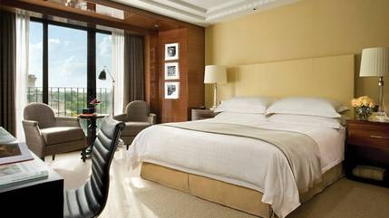 Four Seasons London Park Lane - Deluxe Room
