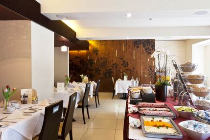 The Parkcity Hotel London - Lessandro Dining Room - buffet continental breakfast