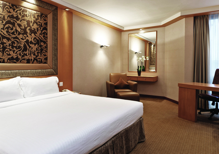 Millennium Gloucester Hotel London Kensington - Club Room - access to Club Lounge which includes refreshments and Continental breakfast