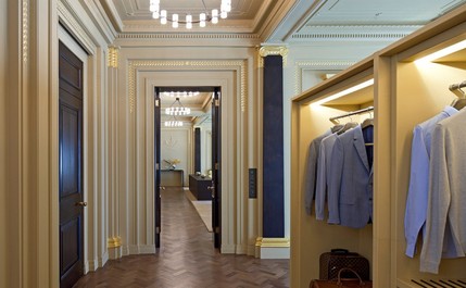 Cafe Royal Hotel - Empire Suite Dressing Area