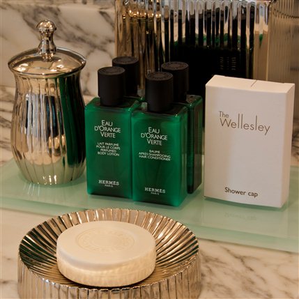 The Wellesley Hotel - Bathroom Amenities