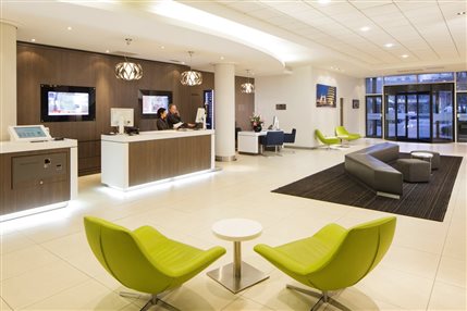 Novotel London City South - Lobby