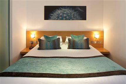 Go Native Kensington Apartments -