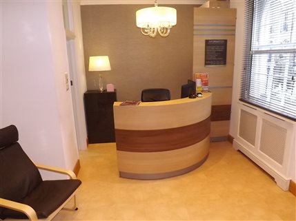 The Fairway Hotel London - Reception Desk