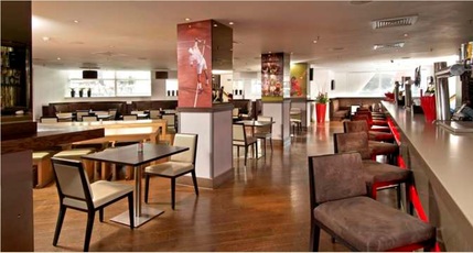 Hilton London Metropole Hotel - Sports Bar