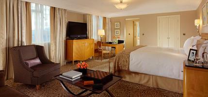 The Savoy London - Junior Suite