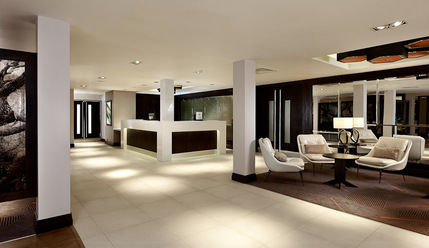 DoubleTree by Hilton London - Ealing - Lobby