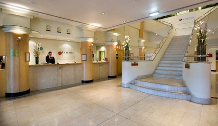 Sandman Signature London Gatwick Hotel - Reception