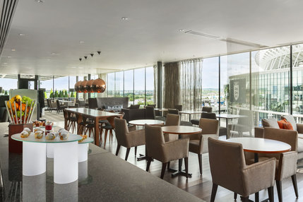 Hilton London Wembley - Executive Lounge: Drinks & Canapes served 6:00pm to 8:00pm. Open mornings and evenings 7 days a week