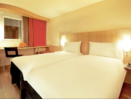 ibis London City - Twin Room