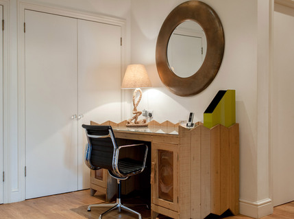 Europa House Apartments London - 2 Bedroom Apartment