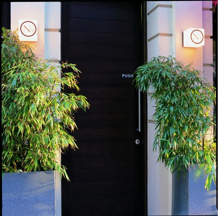 No 5 Maddox Street London - Street Entrance
