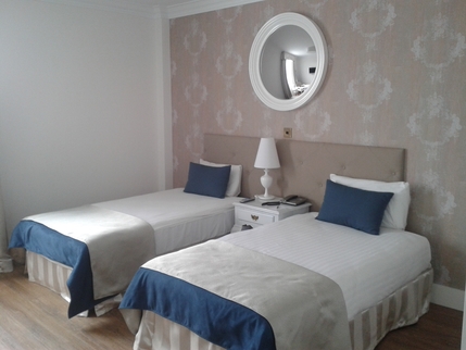 NH Harrington Hall Hotel London -