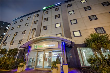 Holiday Inn Express Royal Docks Docklands - Entrance