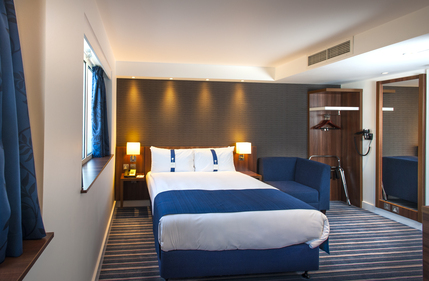 Holiday Inn Express London- Vauxhall Nine Elms - Double + Sofa Bed
