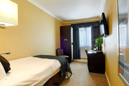 Park Grand London Hyde Park - Deluxe Single Room