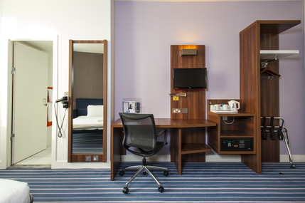 Holiday Inn Express London- Vauxhall Nine Elms - Double + Sofa Bed