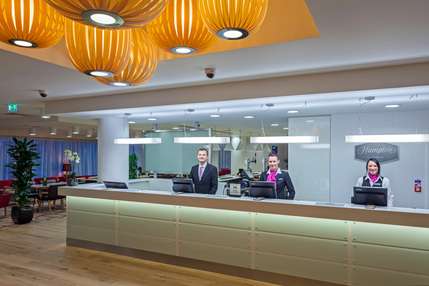 Hampton by Hilton London Gatwick Airport - Reception
